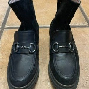 Hispanitas, made in  Spain, size 38. Black leather and suede.